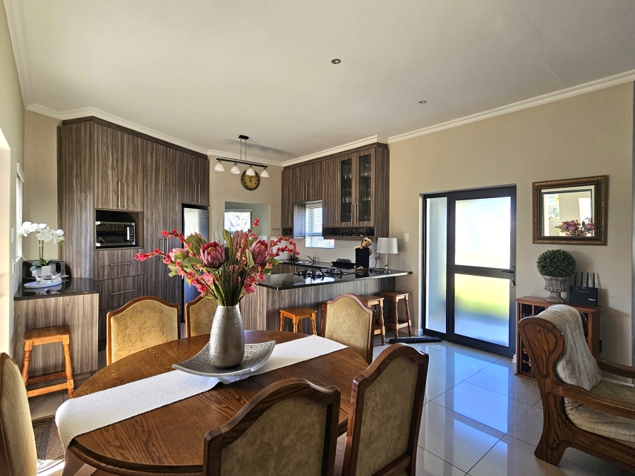 3 Bedroom Property for Sale in Marina Martinique Eastern Cape